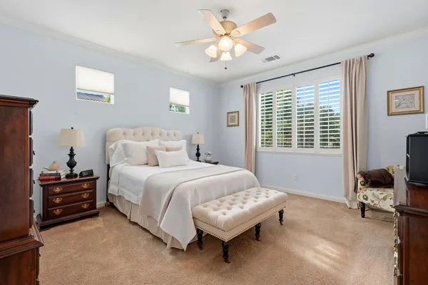 $579,900 | 1631 Kamm Avenue, Kingsburg, CA 93631