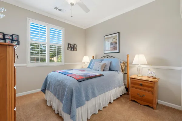 $579,900 | 1631 Kamm Avenue, Kingsburg, CA 93631