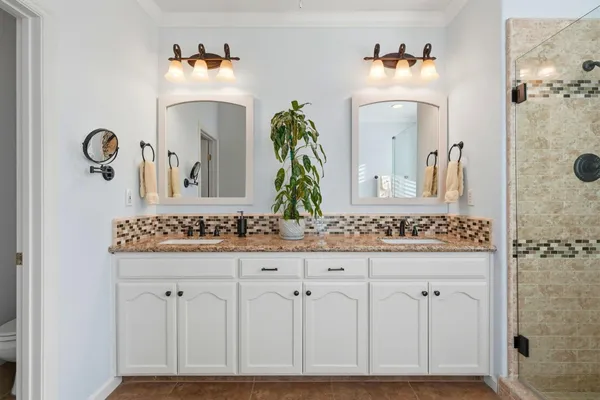 $579,900 | 1631 Kamm Avenue, Kingsburg, CA 93631