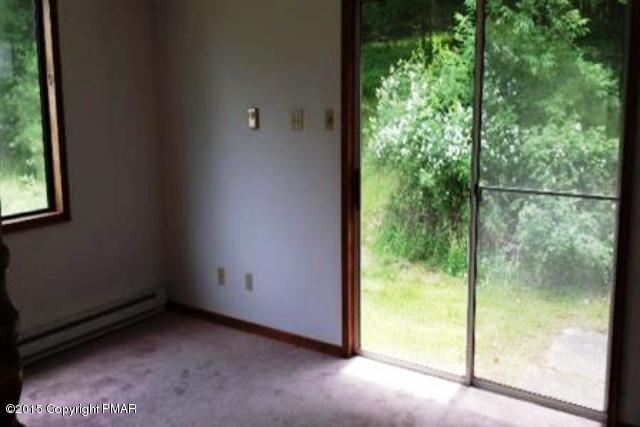 79 Outlet Road Harveys Lake, PA 18618 - Photo 6 of 14 5