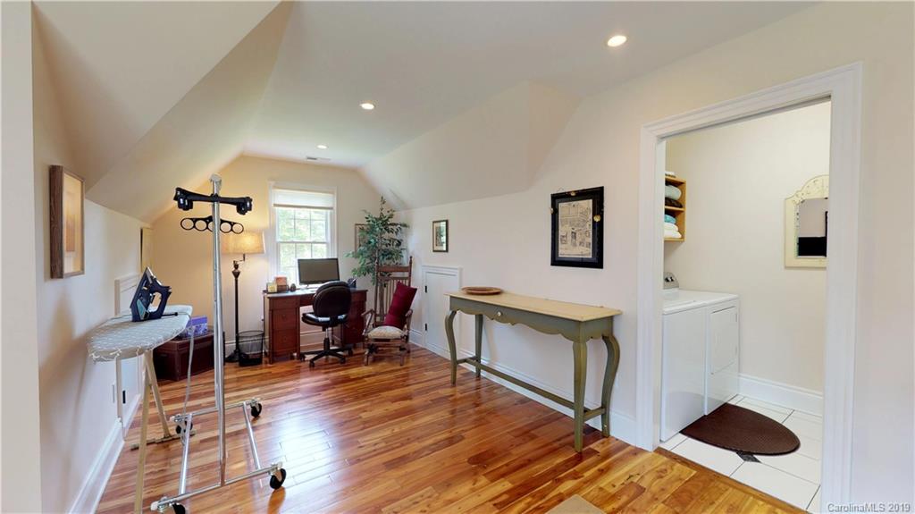785 Roberts Branch Road Marshall, NC 28753 - Photo 24 of 44 Gallery Image 24