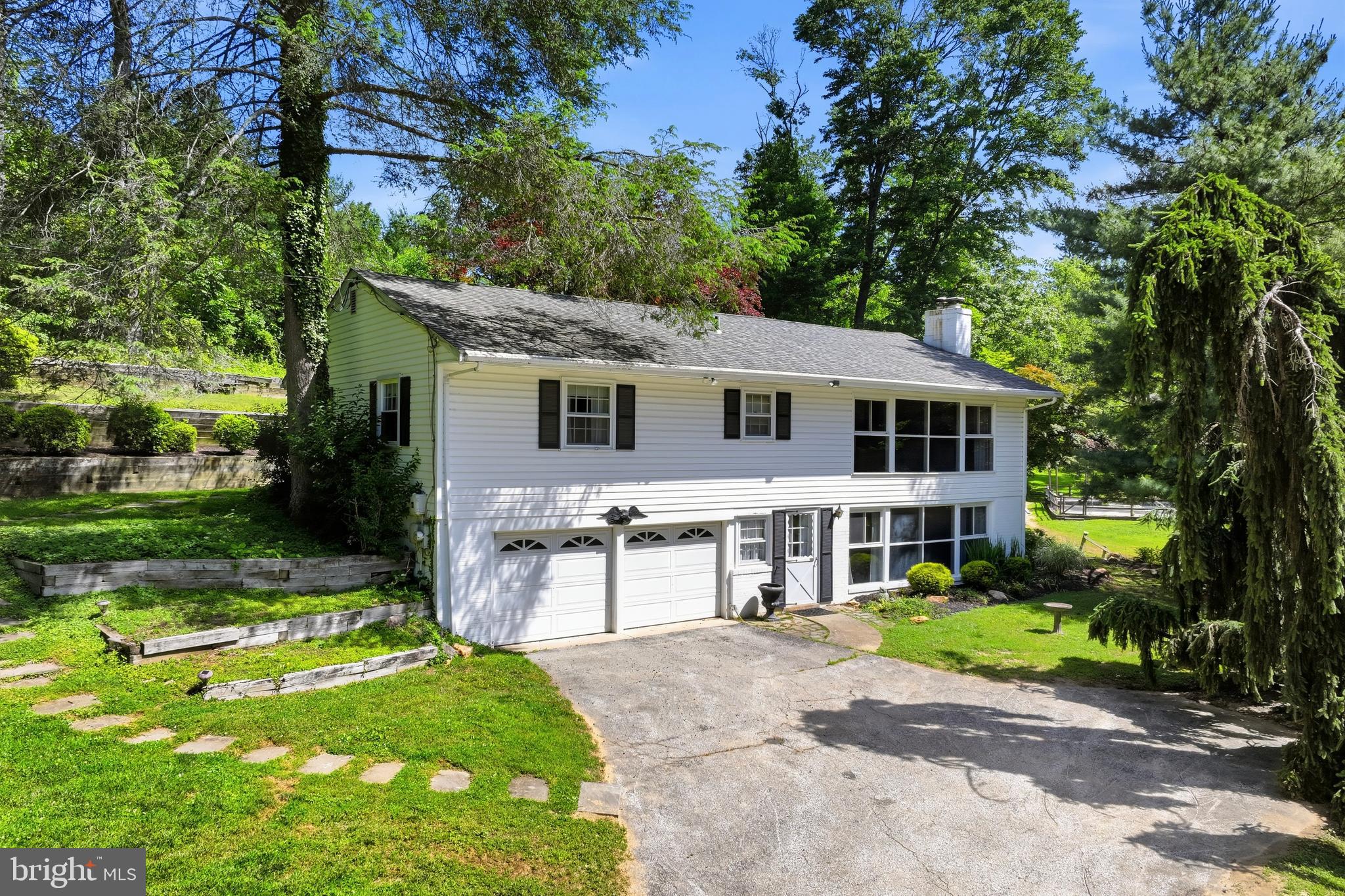 1231 Post House Road Media, PA 19063 - Photo 1 of 35