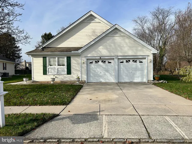 $379,900 | 46 Maple Leaf Circle, Sewell, NJ 08080