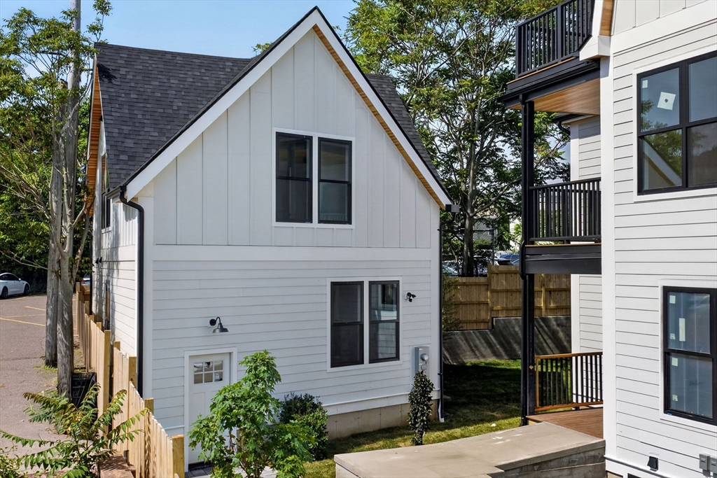22 Spring Hill Terrace, Unit 22 Somerville, MA 02143 - Photo 23 of 27