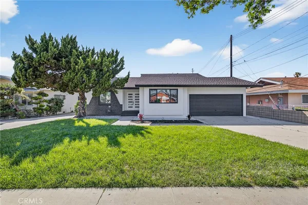 $1,695,000 | 15529 Cornuta Avenue, Bellflower, CA 90706