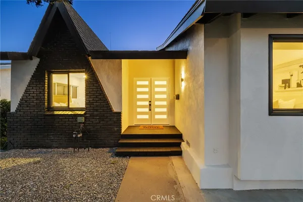 $1,695,000 | 15529 Cornuta Avenue, Bellflower, CA 90706