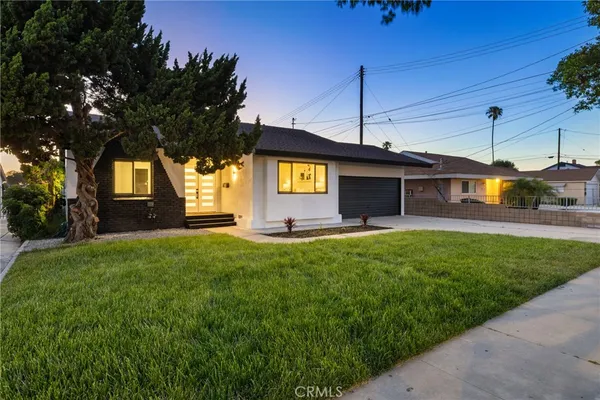 $1,695,000 | 15529 Cornuta Avenue, Bellflower, CA 90706