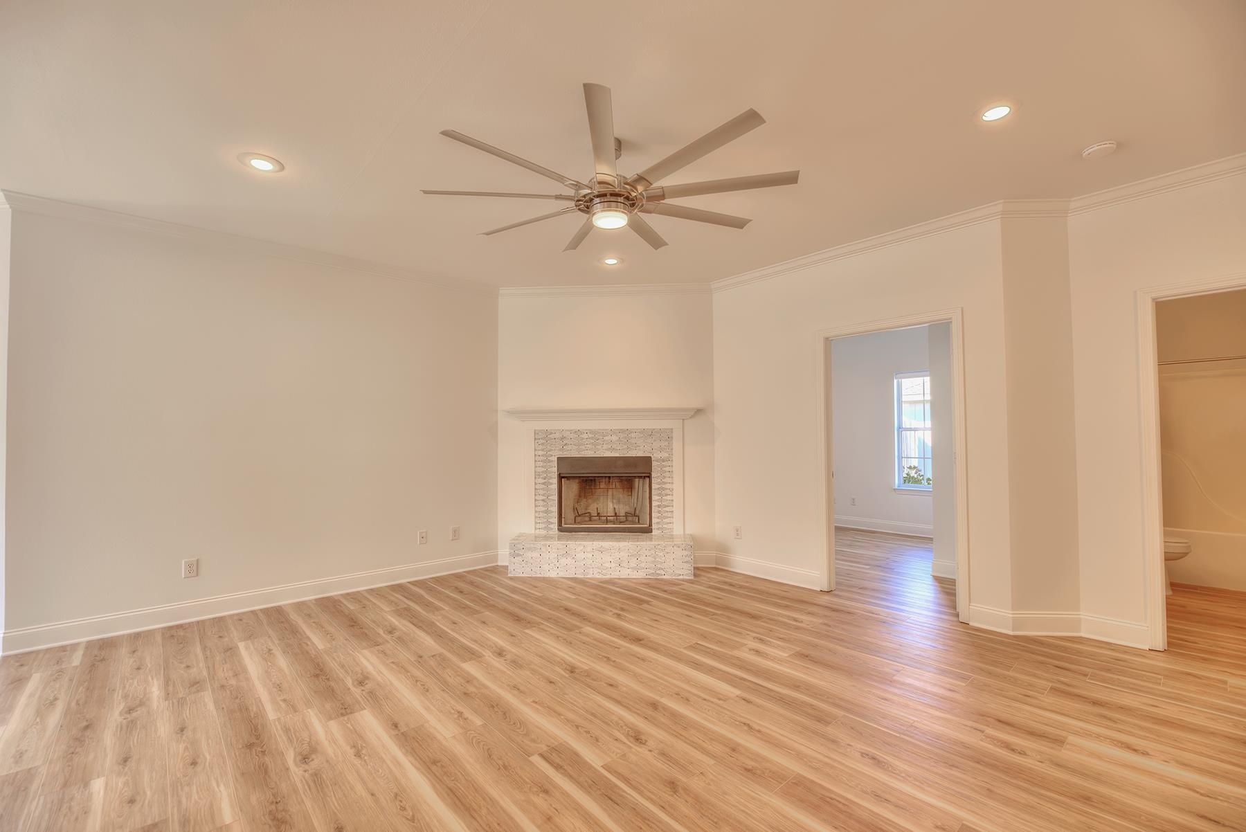14701 Silveroaks Loop Silverhill, AL 36576 - Photo 4 of 33