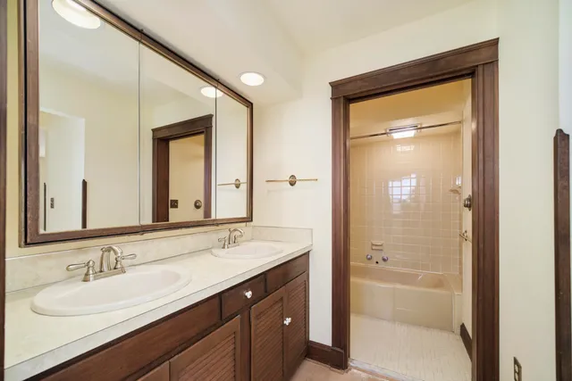 $475,900 | 714 Harbor Drive, Manistee, MI 49660