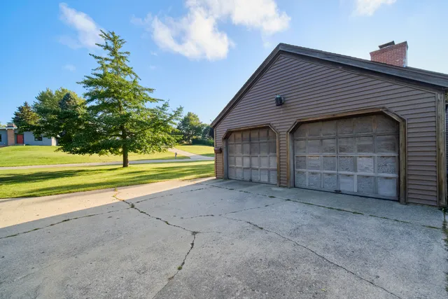 $475,900 | 714 Harbor Drive, Manistee, MI 49660