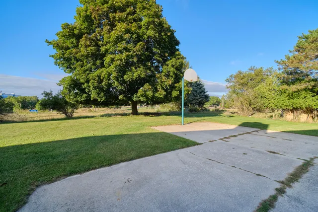 $475,900 | 714 Harbor Drive, Manistee, MI 49660