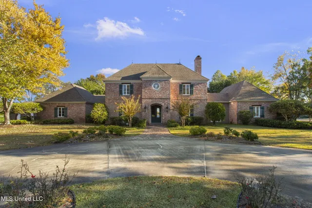 $1,449,900 | 106 Cove Lane, Madison, MS 39110