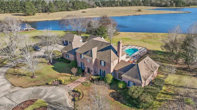 $1,449,900 | 106 Cove Lane, Madison, MS 39110