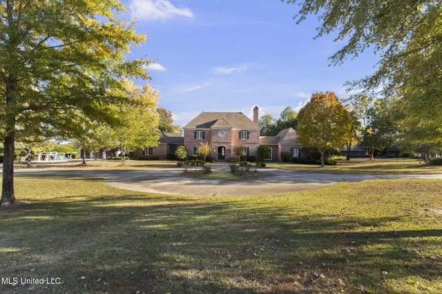 $1,449,900 | 106 Cove Lane, Madison, MS 39110
