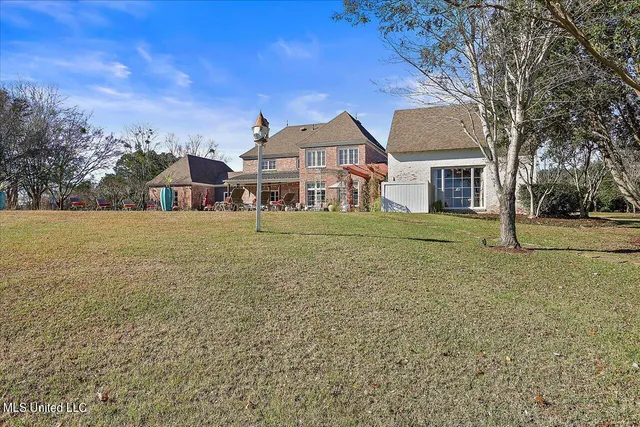 $1,449,900 | 106 Cove Lane, Madison, MS 39110