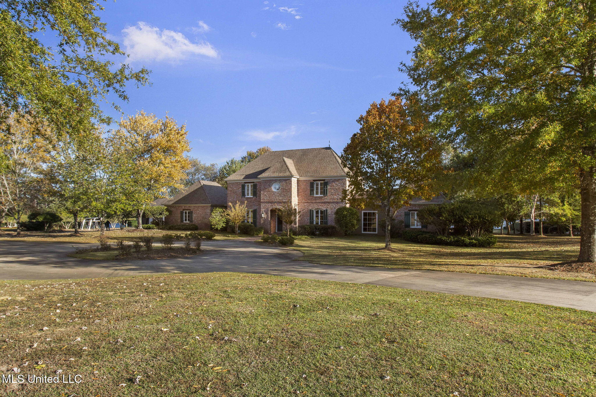 106 Cove Lane Madison, MS 39110 - Photo 6 of 102 2-web-or-mls-108 Cove Ln-2