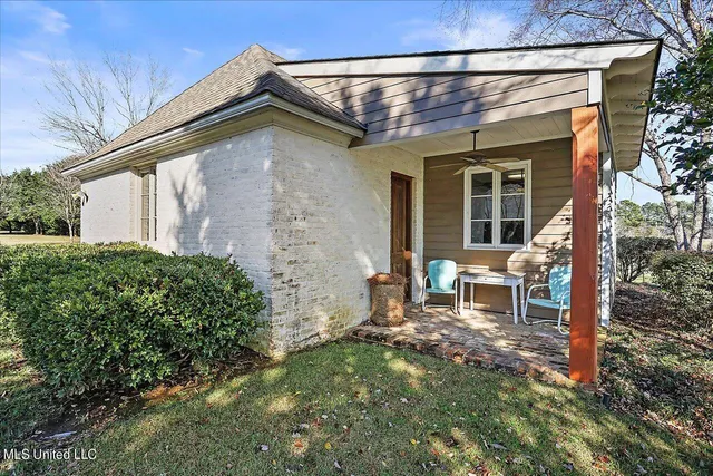 $1,449,900 | 106 Cove Lane, Madison, MS 39110