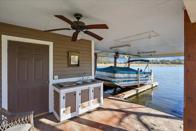 $1,449,900 | 106 Cove Lane, Madison, MS 39110