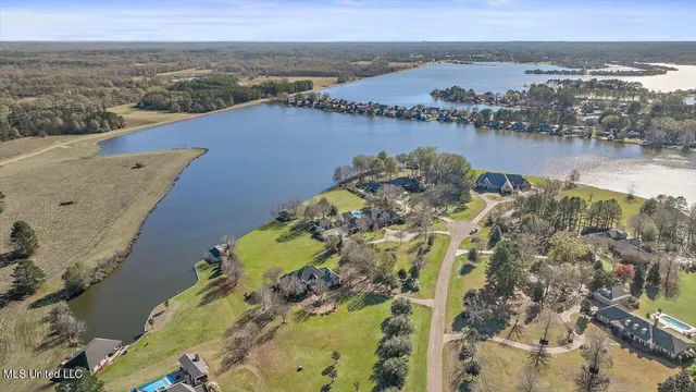 $1,449,900 | 106 Cove Lane, Madison, MS 39110