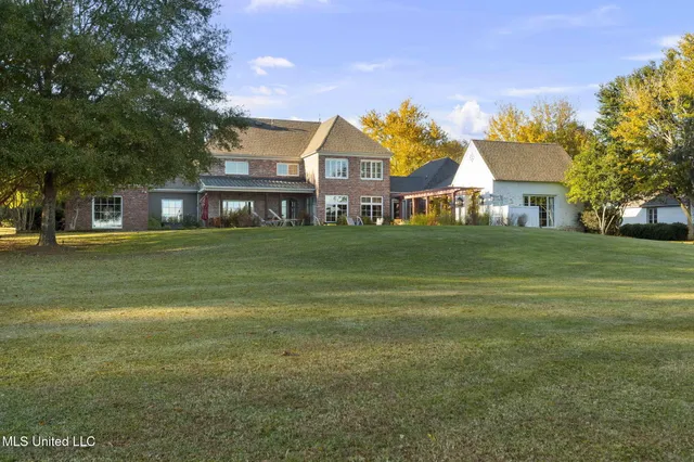 $1,449,900 | 106 Cove Lane, Madison, MS 39110