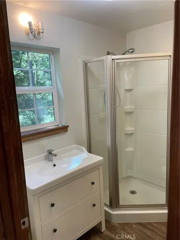 $1,300 | 350 Highway 173, Lake Arrowhead, CA 92352