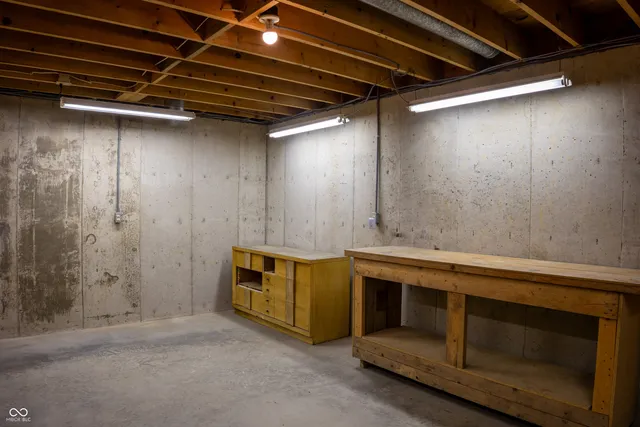 $599,900 | 483 South County Road 775 West, Danville, IN 46122