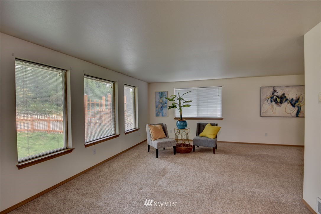 9844 180th Way Southwest Rochester, WA 98579 - Photo 3 of 28