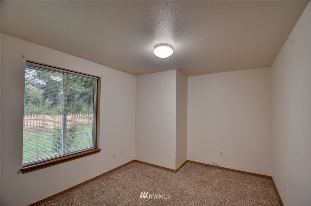 9844 180th Way Southwest Rochester, WA 98579 - Photo 22 of 28