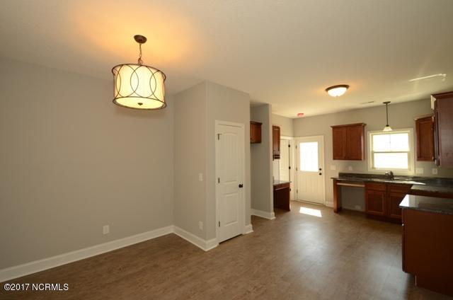 302 Winstead Loop Road Richlands, NC 28574 - Photo 17 of 74 302 WINSTEAD 17