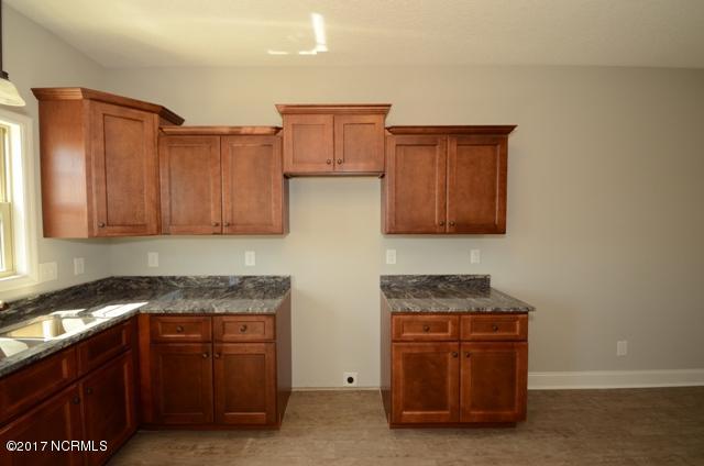 302 Winstead Loop Road Richlands, NC 28574 - Photo 28 of 74 302 WINSTEAD 28