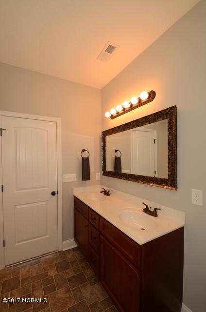 302 Winstead Loop Road Richlands, NC 28574 - Photo 36 of 74 302 WINSTEAD 36