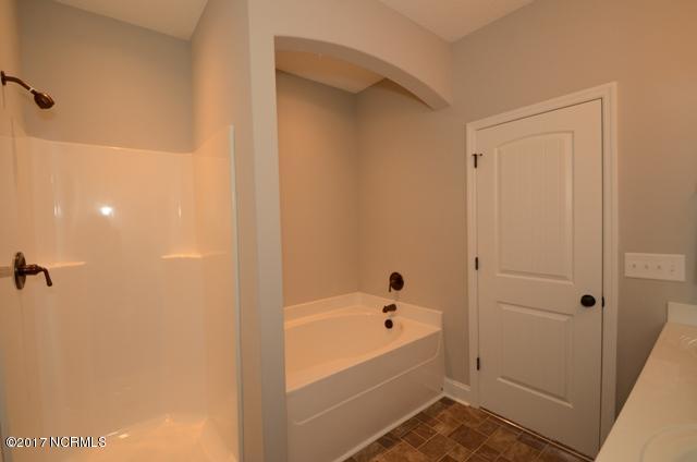 302 Winstead Loop Road Richlands, NC 28574 - Photo 39 of 74 302 WINSTEAD 39