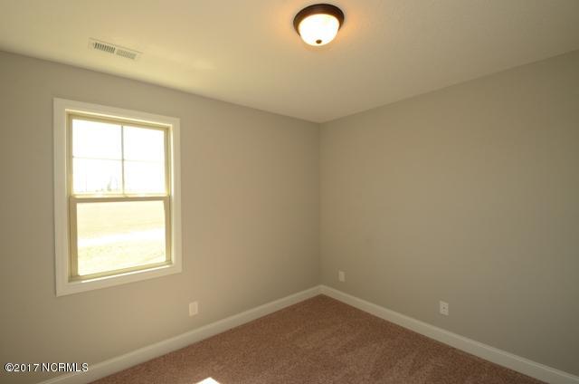 302 Winstead Loop Road Richlands, NC 28574 - Photo 65 of 74 302 WINSTEAD 65