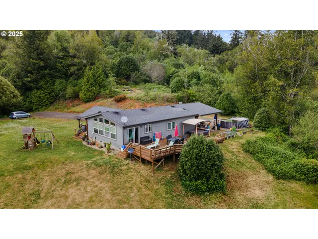 $585,000 | 63562 Daniels Creek Road, Coos Bay, OR 97420