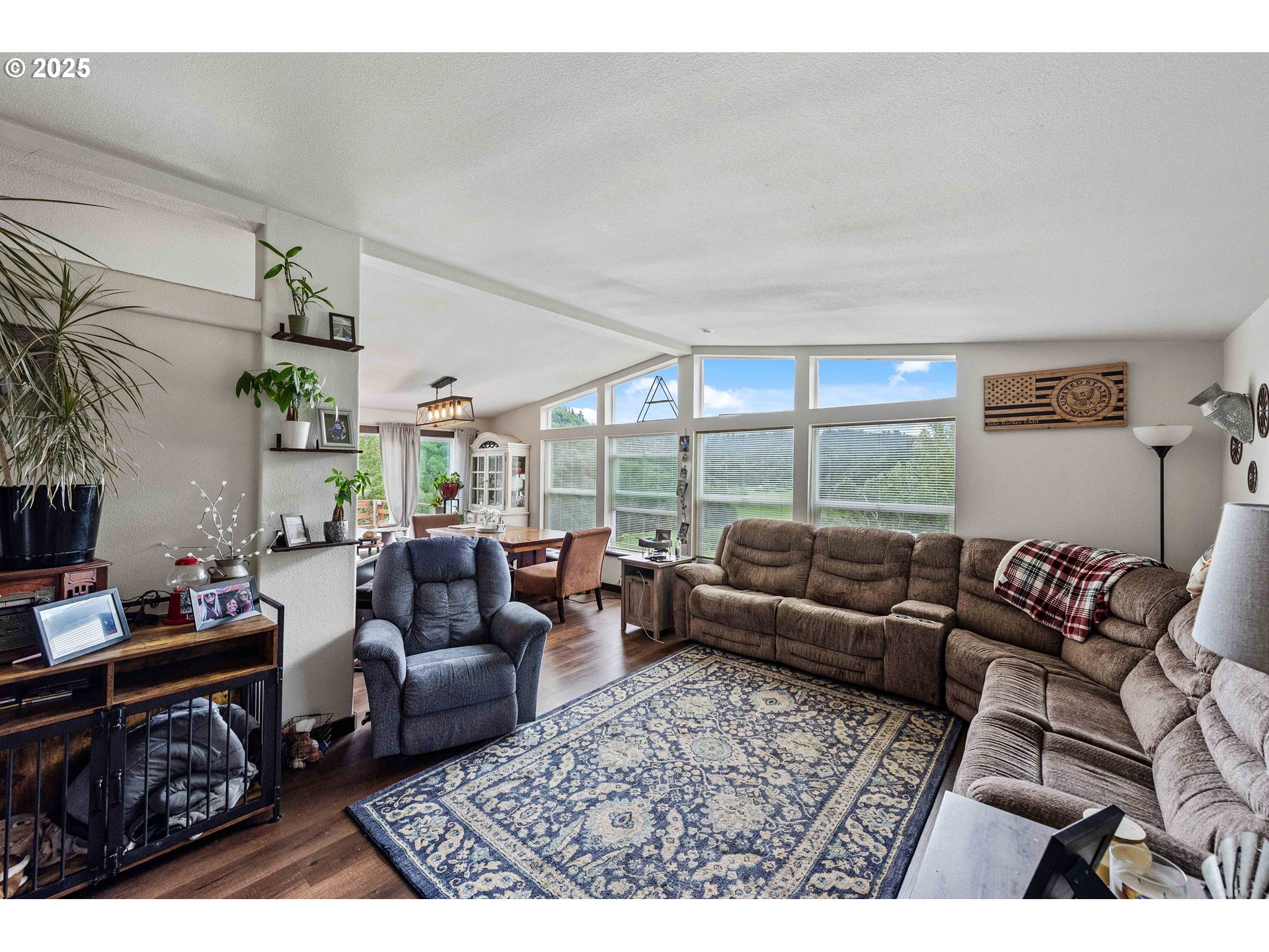 63562 Daniels Creek Road Coos Bay, OR 97420 - Photo 17 of 48