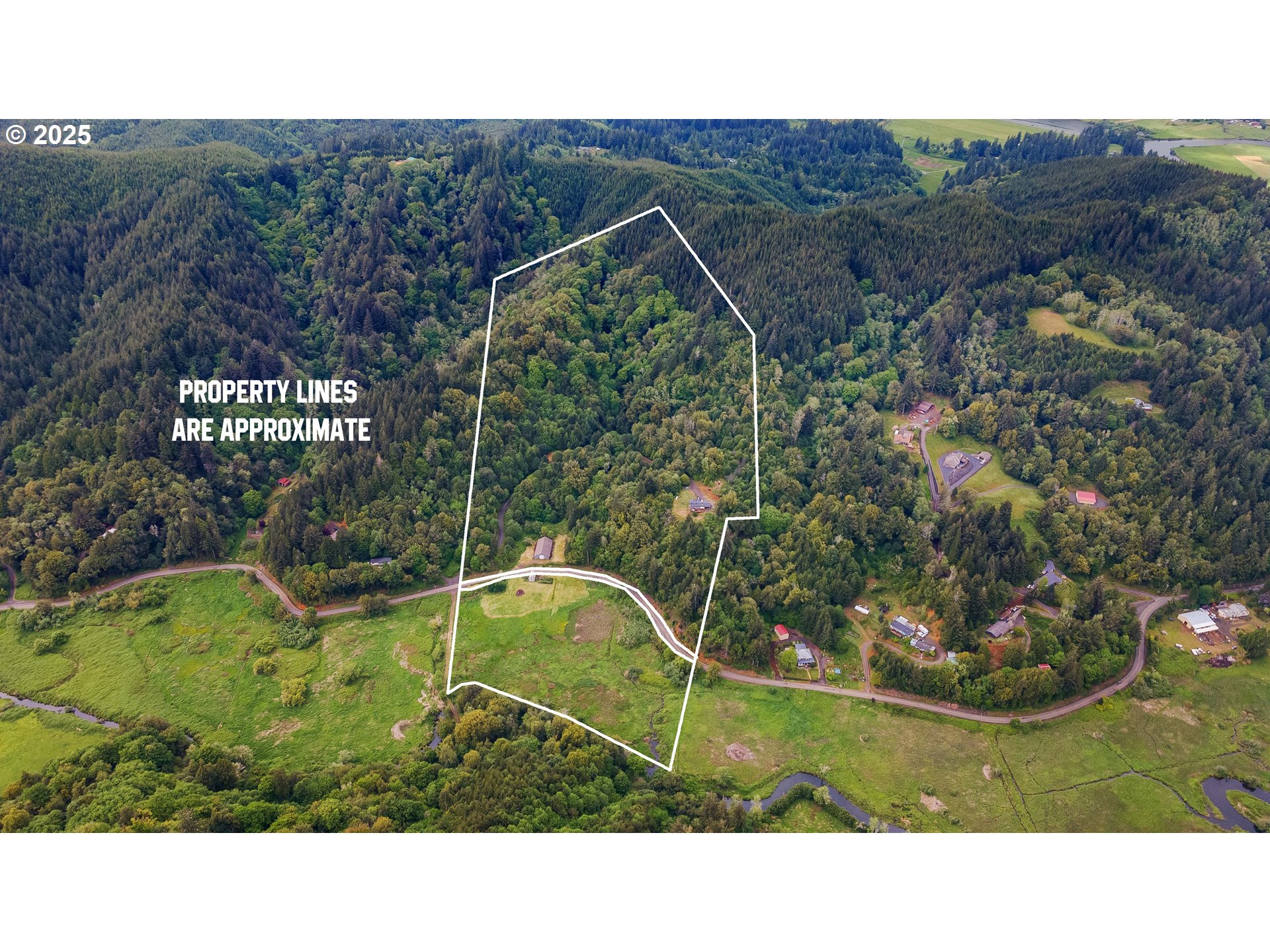 63562 Daniels Creek Road Coos Bay, OR 97420 - Photo 4 of 48