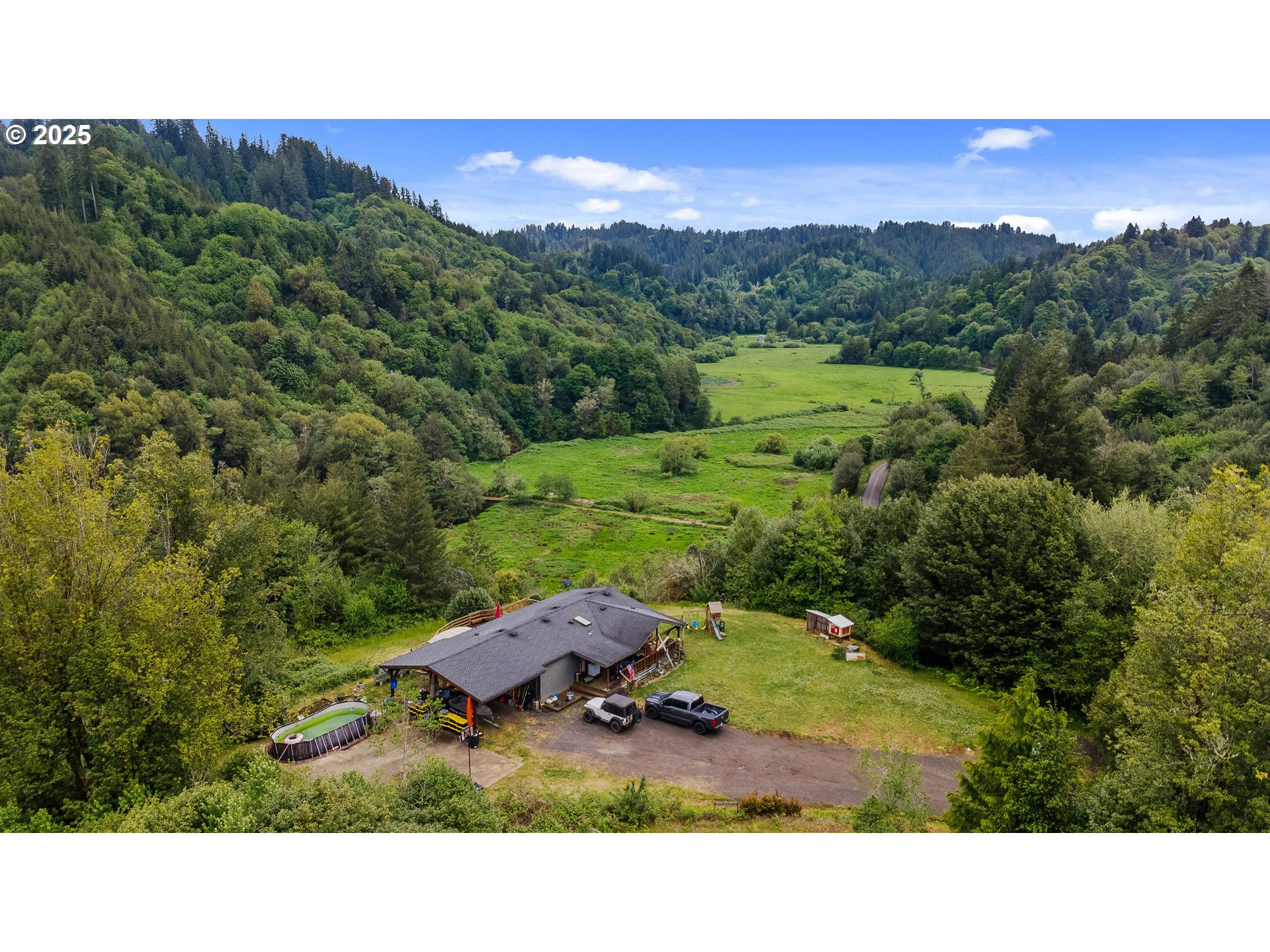 63562 Daniels Creek Road Coos Bay, OR 97420 - Photo 9 of 48