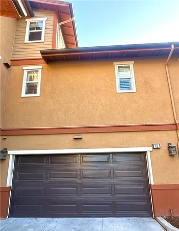 $4,480 | 15 Flyers Lane, Tustin, CA 92782