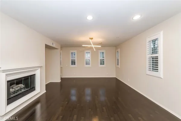 $4,480 | 15 Flyers Lane, Tustin, CA 92782