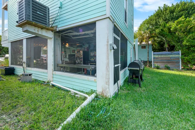 $689,000 | 31047 Ave I, Big Pine Key, FL 33043