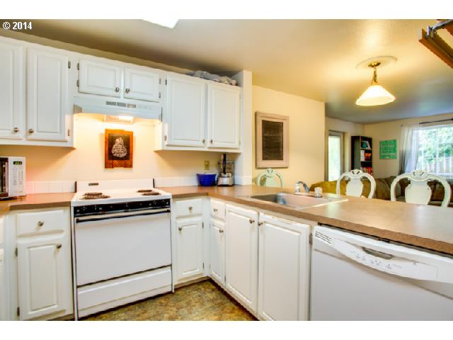 17532 Northwest Springville Road Portland, OR 97229 - Photo 3 of 16 Gallery Image 3