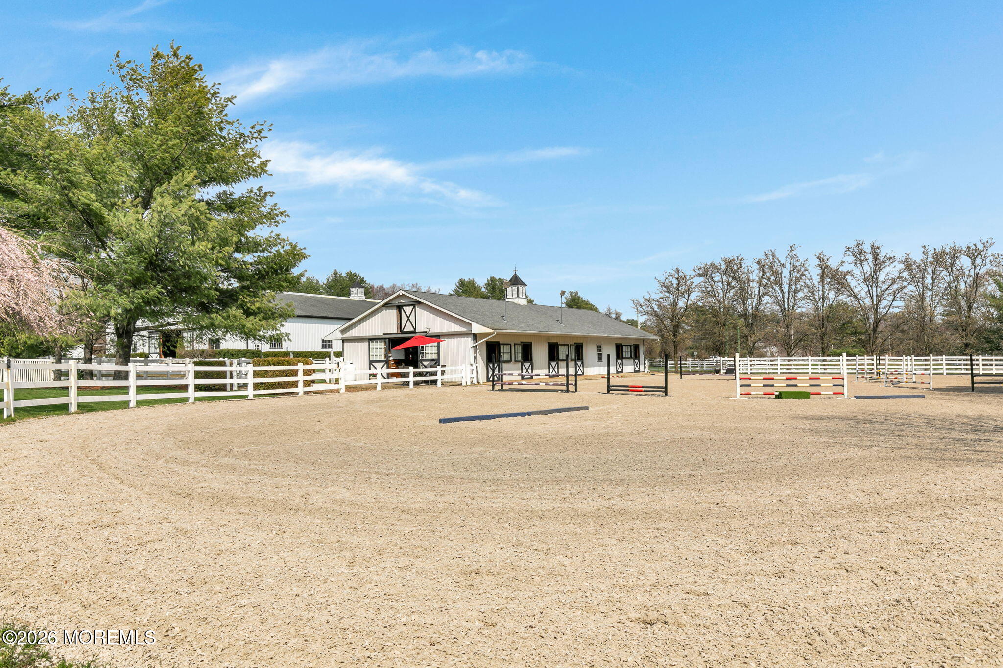 10 Paddock Lane Colts Neck, NJ 07722 - Photo 9 of 55 7-web-or-mls-4M3A1964