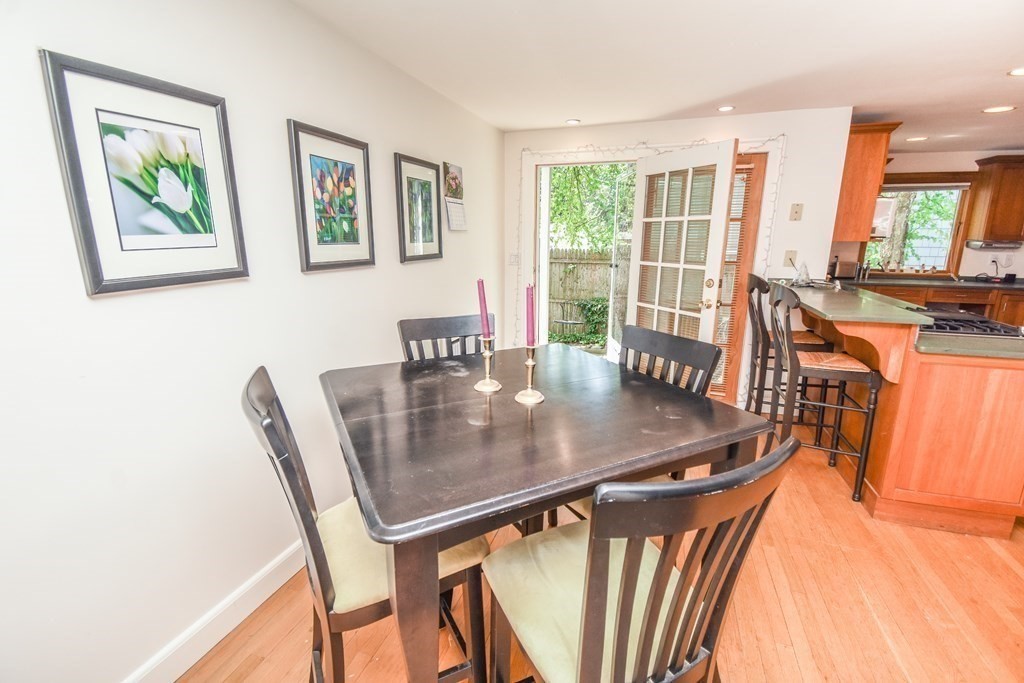 49 Beal Road Waltham, MA 02453 - Photo 7 of 39 Gallery Image 7