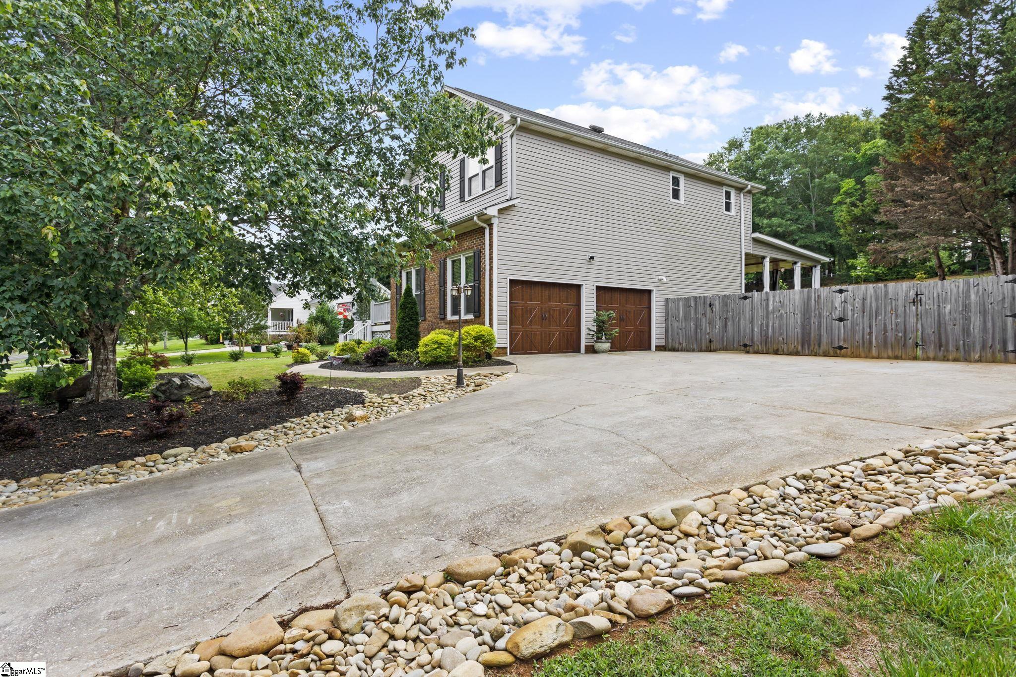 1209 Old Mill Road Easley, SC 29642 - Photo 23 of 27