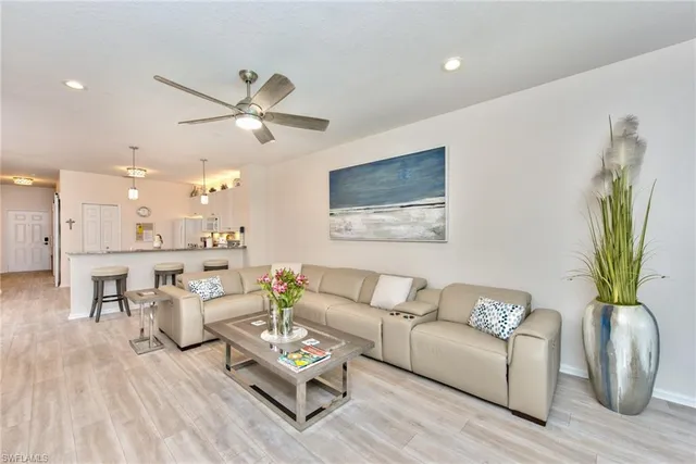 $5,000 | 10045 Heather Lane, Unit 2204, Naples, FL 34119