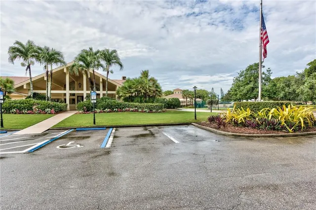 $5,000 | 10045 Heather Lane, Unit 2204, Naples, FL 34119