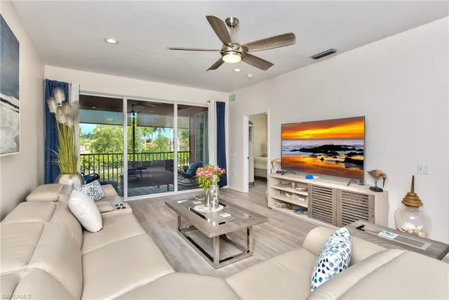 $5,000 | 10045 Heather Lane, Unit 2204, Naples, FL 34119