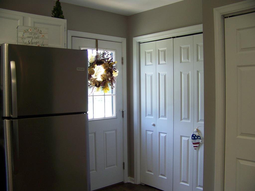 1391 Carter Road Farmville, VA 23901 - Photo 11 of 19 Gallery Image 11