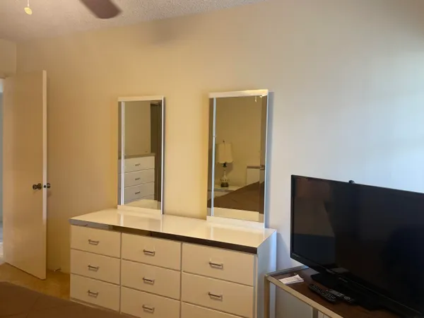 $2,600 | 705 Normandy Lane, Unit 705, Delray Beach, FL 33484