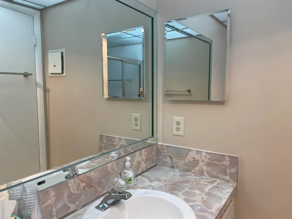 $2,600 | 705 Normandy Lane, Unit 705, Delray Beach, FL 33484
